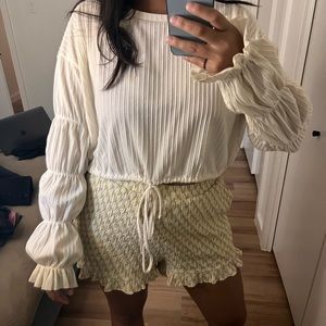 Zara top w fun sleeve